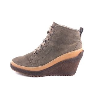 Merrell Tremblant Wedge Ankle Boots 8.5